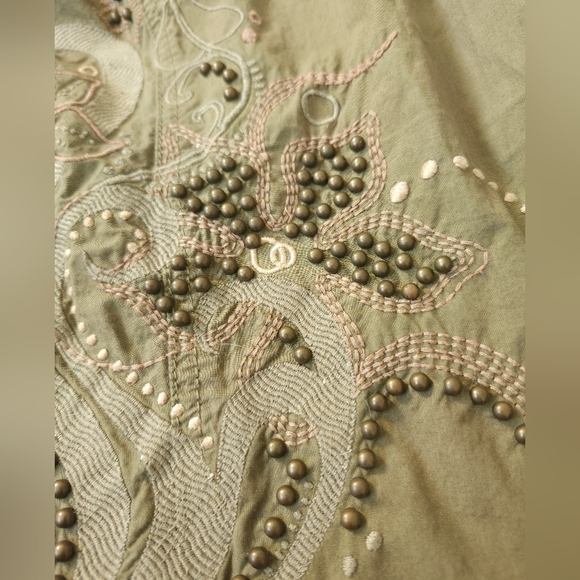 Guess Jeans Cropped Pants with Drawstring Cuffs, Studs, and Embroidery - Picture 4 of 7